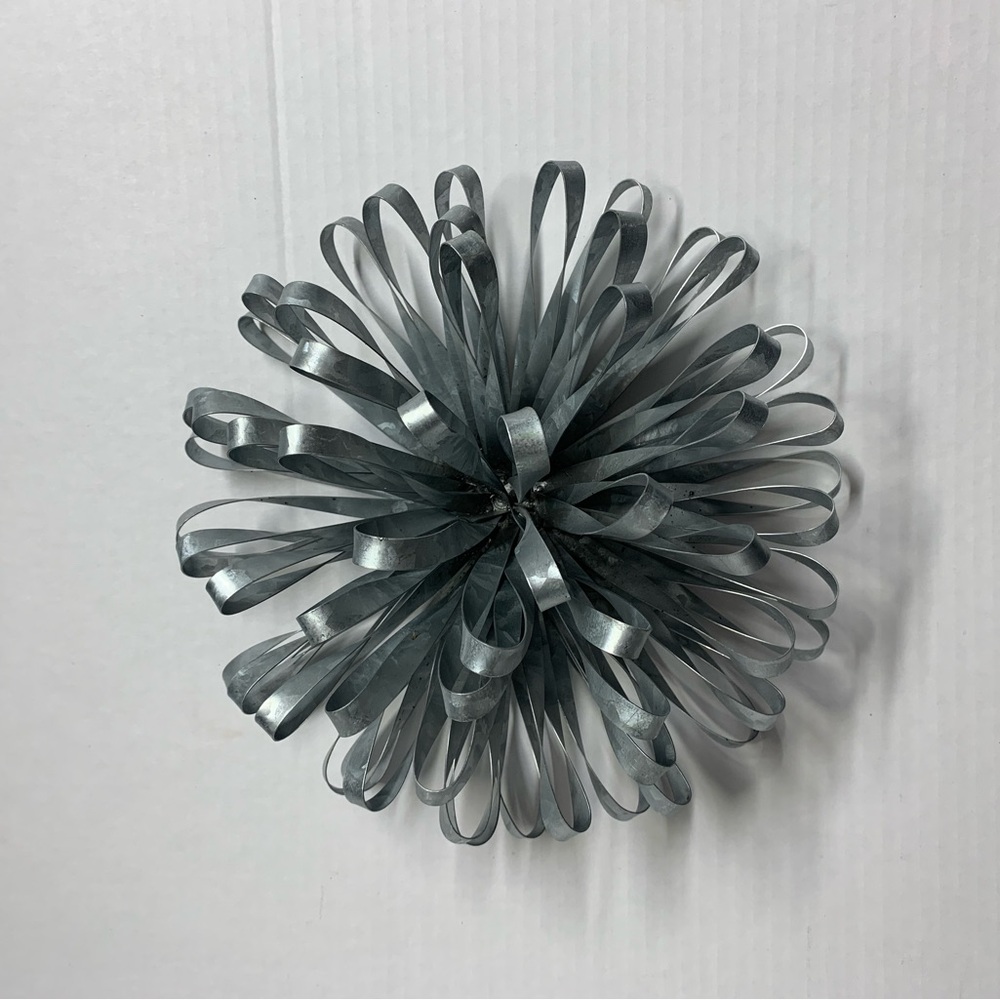 Silver Ribbon Flower Wall Decor Decoration